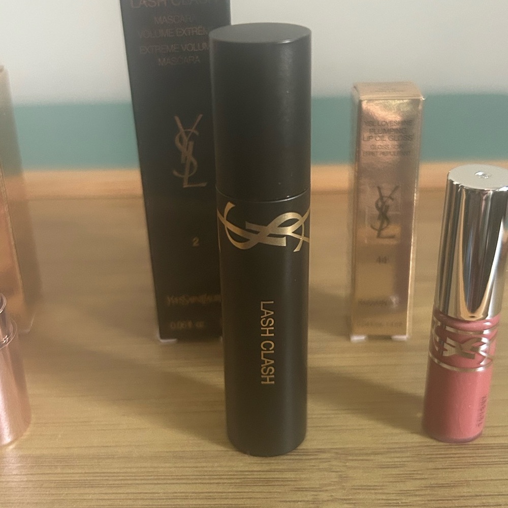 New Yves Saint Laurent Lipstick Gloss Mascara Travel Set - Neutral Nude Shades - Picture 5 of 14